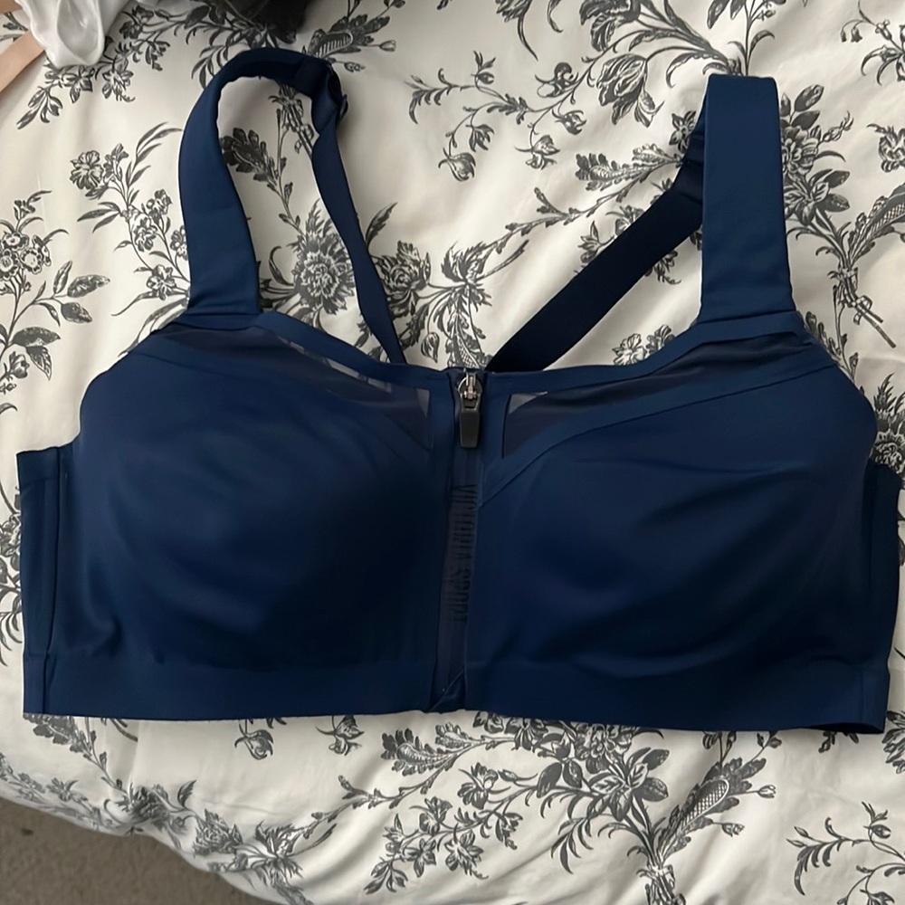 Victoria secret sports bra